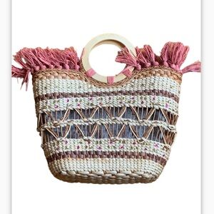 Sondra Roberts Coral Straw Woven Wood Ring Handle Beach Bag with Fringes